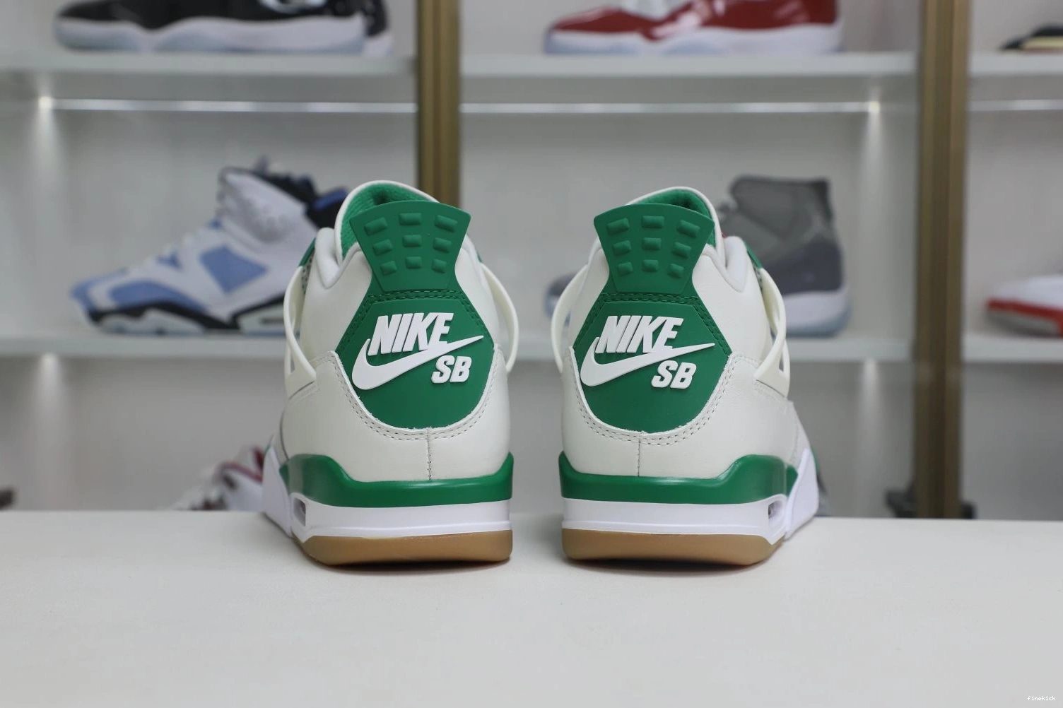 SB AIR RETRO GREEN' 'PINE JORDAN NIKE 4 X 0801